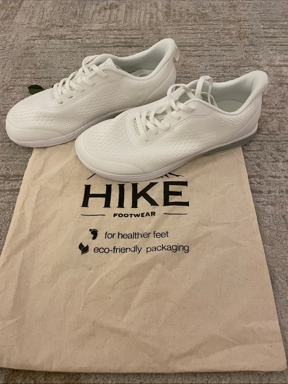 Hike Footwear Flame White Minimalist Sneaker women’s size 9 NEW NWT